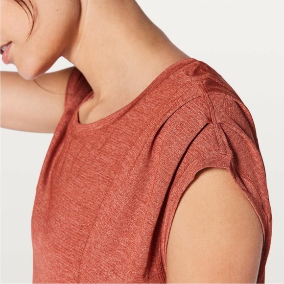 Lululemon Gait Keeper Short Sleeve - Picture 5 of 7